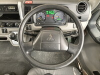 三菱ふそうキャンター冷凍車（冷蔵車）小型（2t・3t）[写真41]