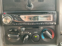 いすゞフォワードアルミウイング中型（4t）[写真24]