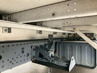 いすゞフォワードアルミウイング中型（4t）[写真37]