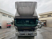 いすゞフォワードアルミウイング中型（4t）[写真06]