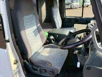 UDトラックスコンドルセルフローダー増トン（6t・8t）[写真20]