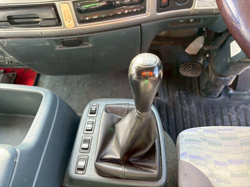 UDトラックスコンドルセルフローダー増トン（6t・8t）[写真21]