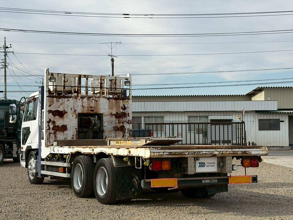 UDトラックスコンドルセルフローダー増トン（6t・8t）[写真03]