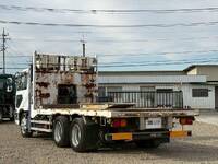 UDトラックスコンドルセルフローダー増トン（6t・8t）[写真04]