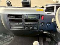 三菱ふそうファイター平ボディ中型（4t）[写真21]