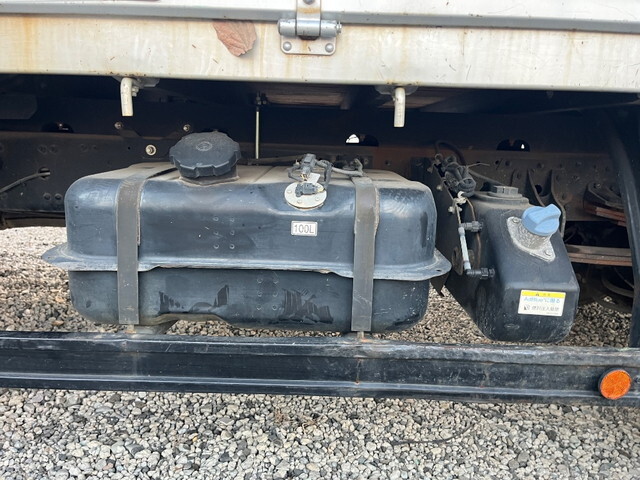 三菱ふそうファイタークレーン3段中型（4t）[写真27]