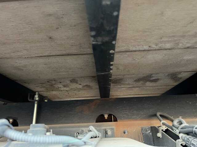 三菱ふそうファイタークレーン3段中型（4t）[写真30]