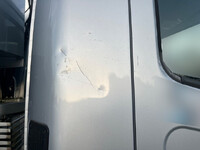 三菱ふそうファイタークレーン3段中型（4t）[写真08]