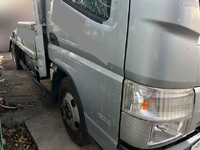 三菱ふそうファイタークレーン3段中型（4t）[写真10]