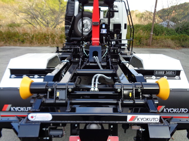 三菱ふそうファイターコンテナ専用車中型（4t）[写真18]