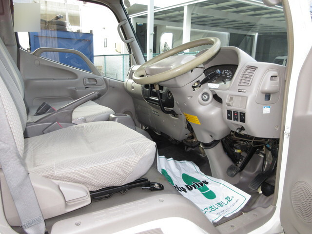 トヨタその他の車種アルミバン小型（2t・3t）[写真17]