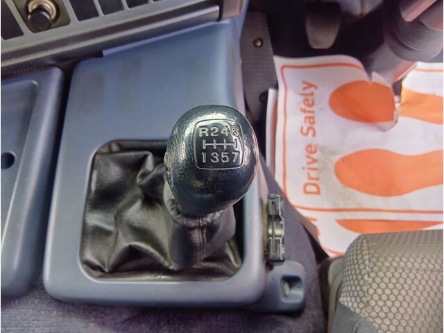 日野プロフィアその他の形状大型（10t）[写真24]