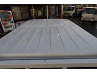 いすゞエルフダブルキャブ（Wキャブ）小型（2t・3t）[写真13]