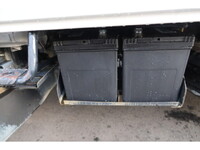 いすゞエルフダブルキャブ（Wキャブ）小型（2t・3t）[写真19]