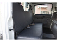 いすゞエルフダブルキャブ（Wキャブ）小型（2t・3t）[写真26]