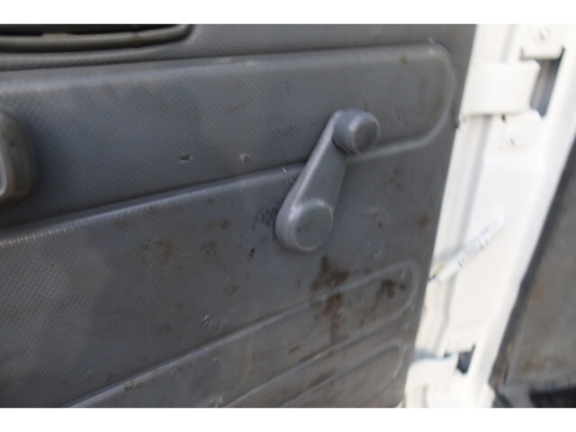 いすゞエルフダブルキャブ（Wキャブ）小型（2t・3t）[写真34]