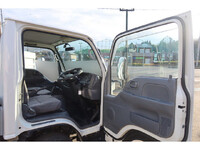 いすゞエルフ平ボディ小型（2t・3t）[写真28]