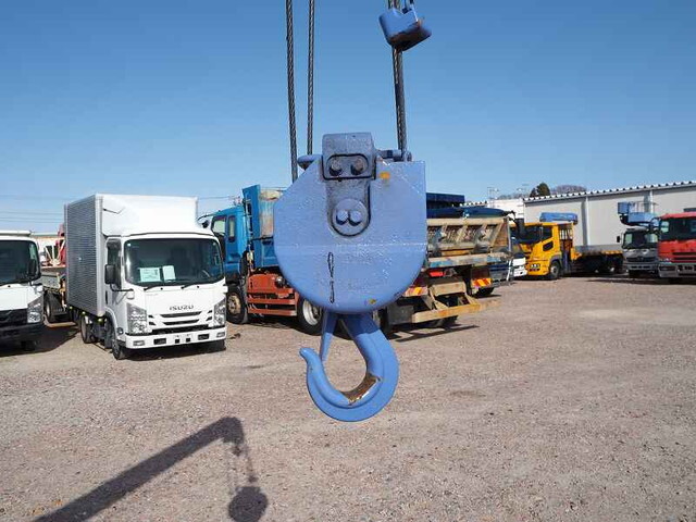 日野レンジャーセルフクレーン4段増トン（6t・8t）[写真21]