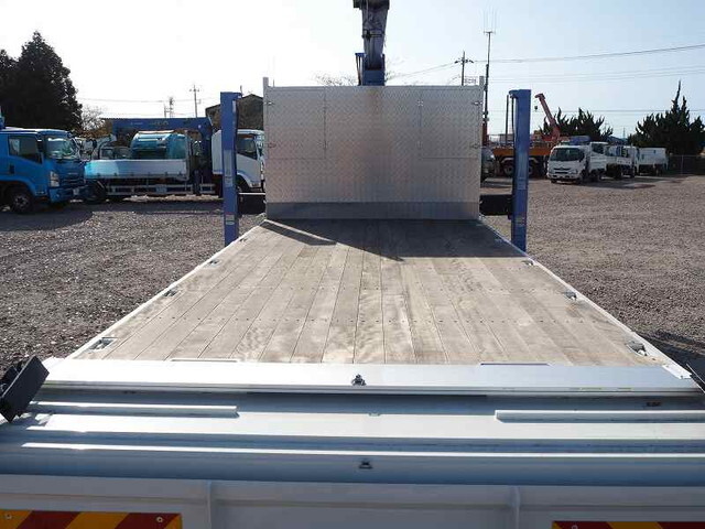 日野レンジャーセルフクレーン4段増トン（6t・8t）[写真22]