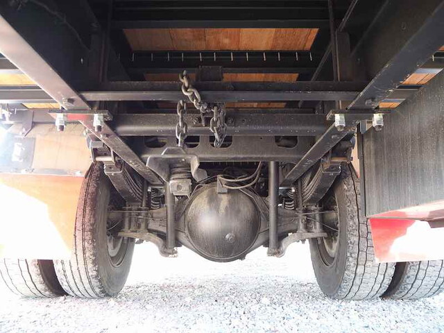 日野レンジャーセルフクレーン4段増トン（6t・8t）[写真29]