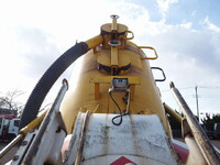 日野レンジャー汚泥吸引車中型（4t）[写真17]