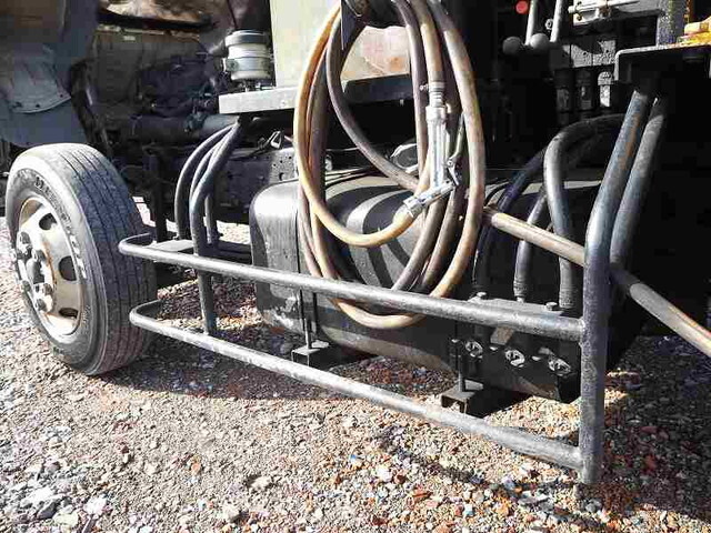 日野レンジャー汚泥吸引車中型（4t）[写真20]