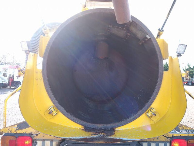 日野レンジャー汚泥吸引車中型（4t）[写真31]