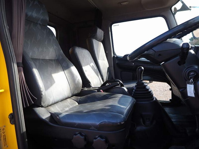 日野レンジャー汚泥吸引車中型（4t）[写真35]