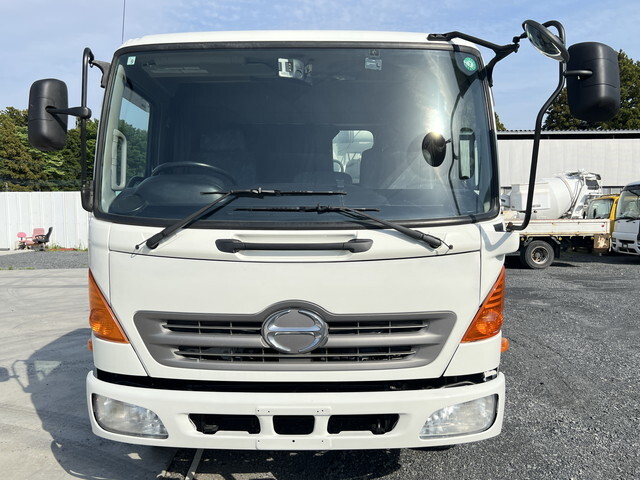 日野レンジャー汚泥吸引車中型（4t）[写真05]