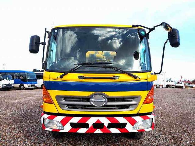 日野レンジャー汚泥吸引車中型（4t）[写真07]