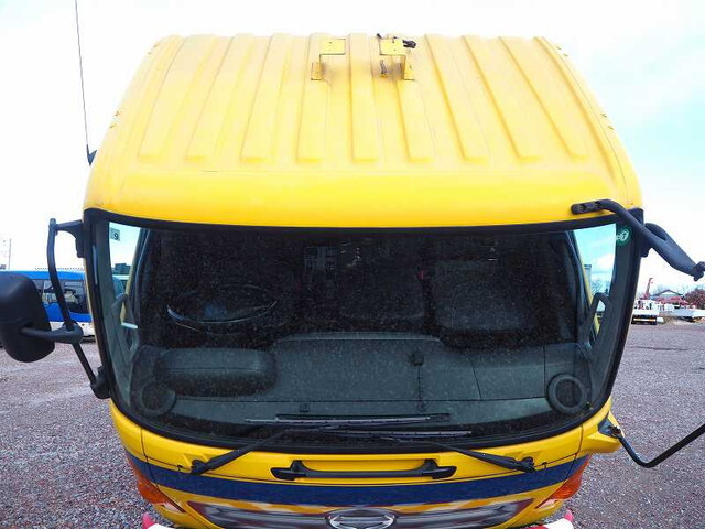 日野レンジャー汚泥吸引車中型（4t）[写真08]