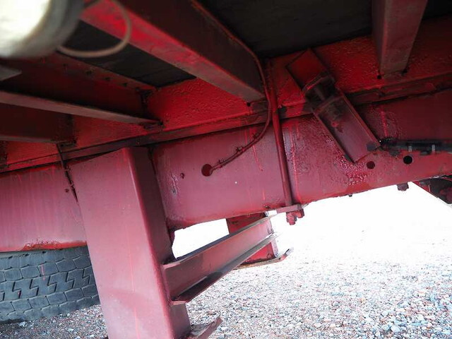 日野プロフィアセルフクレーン3段大型（10t）[写真32]