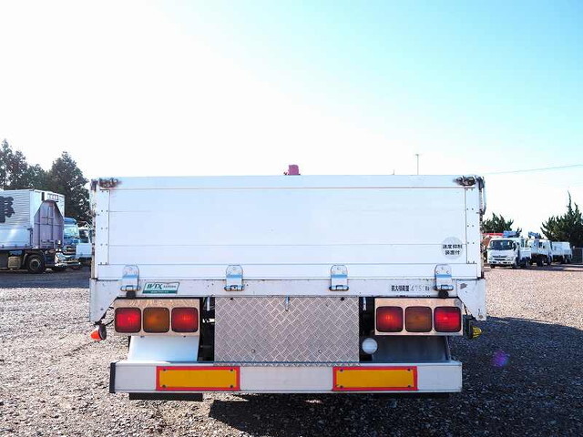 いすゞフォワードクレーン4段増トン（6t・8t）[写真05]