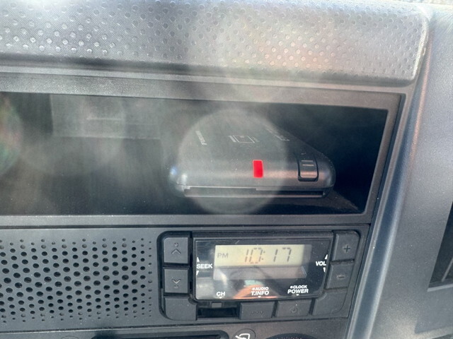 いすゞエルフローダーダンプ小型（2t・3t）[写真10]