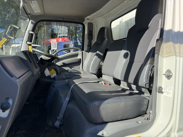 いすゞエルフローダーダンプ小型（2t・3t）[写真14]