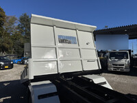 いすゞエルフローダーダンプ小型（2t・3t）[写真18]