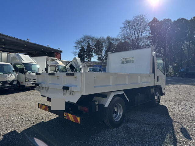 いすゞエルフローダーダンプ小型（2t・3t）[写真02]