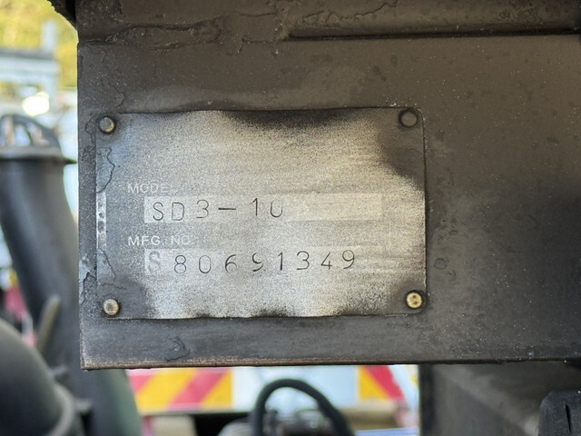 いすゞエルフローダーダンプ小型（2t・3t）[写真38]