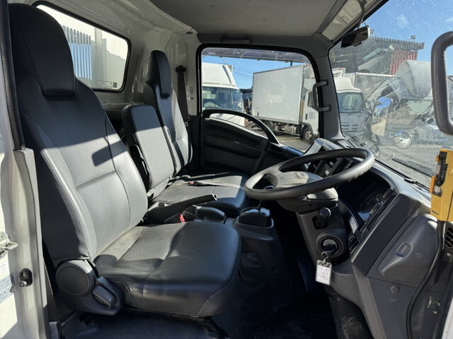 いすゞエルフローダーダンプ小型（2t・3t）[写真05]