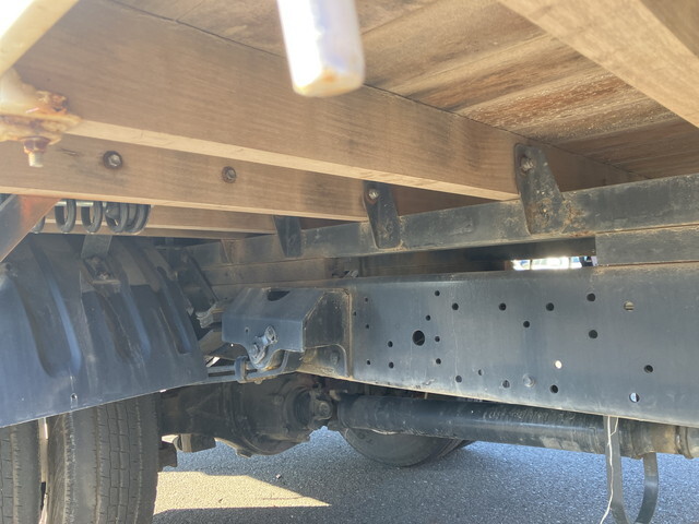 日野デュトロ平ボディ小型（2t・3t）[写真20]