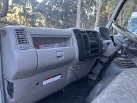 日野デュトロ高所作業車小型（2t・3t）[写真15]