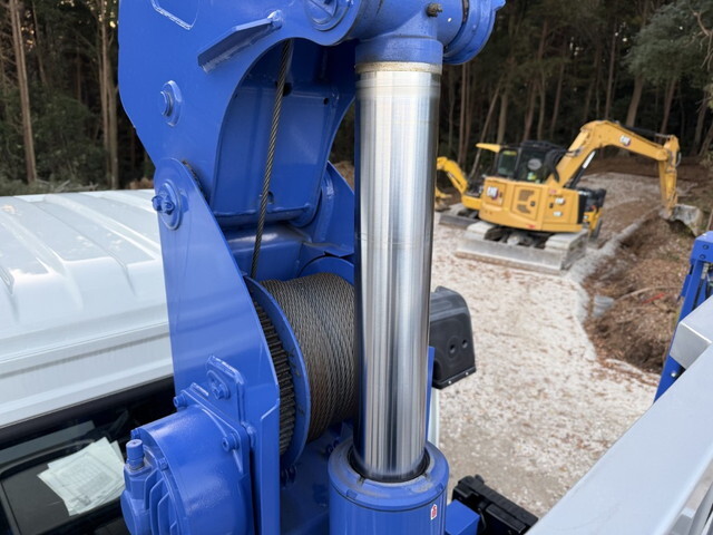 三菱ふそうファイターセルフクレーン4段増トン（6t・8t）[写真18]