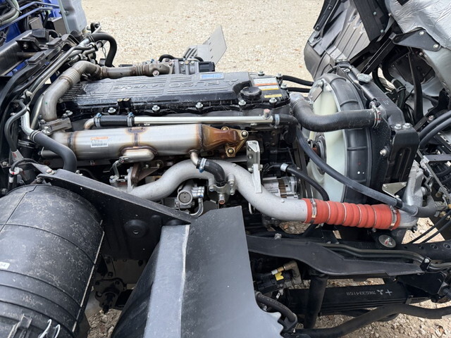 三菱ふそうファイターセルフクレーン4段増トン（6t・8t）[写真36]