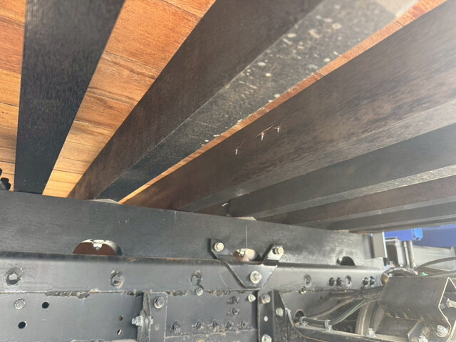 三菱ふそうファイターセルフクレーン4段増トン（6t・8t）[写真39]