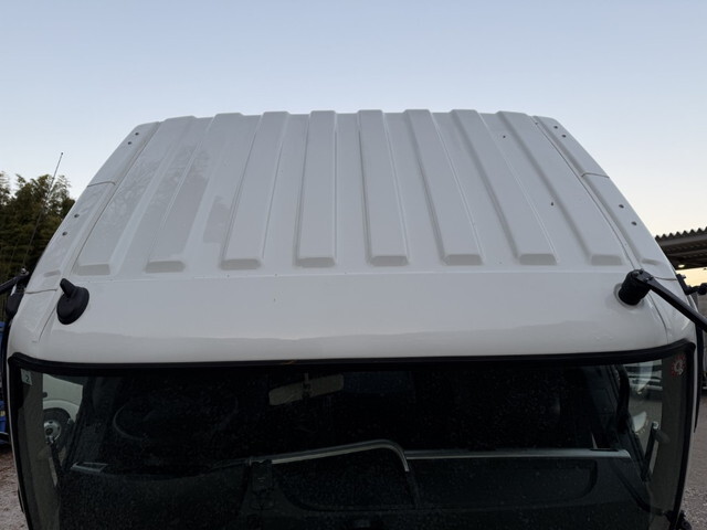 三菱ふそうファイターセルフクレーン4段増トン（6t・8t）[写真08]