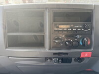 いすゞエルフアルミバン小型（2t・3t）[写真11]