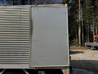 いすゞエルフアルミバン小型（2t・3t）[写真23]