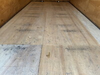 いすゞエルフアルミバン小型（2t・3t）[写真24]