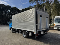 いすゞエルフアルミバン小型（2t・3t）[写真05]