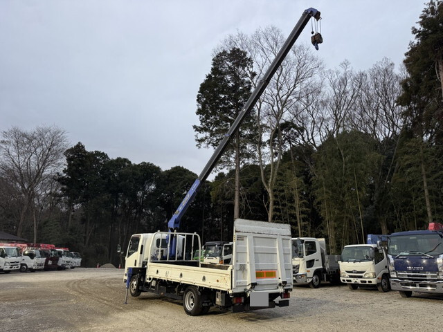 いすゞエルフクレーン4段小型（2t・3t）[写真17]